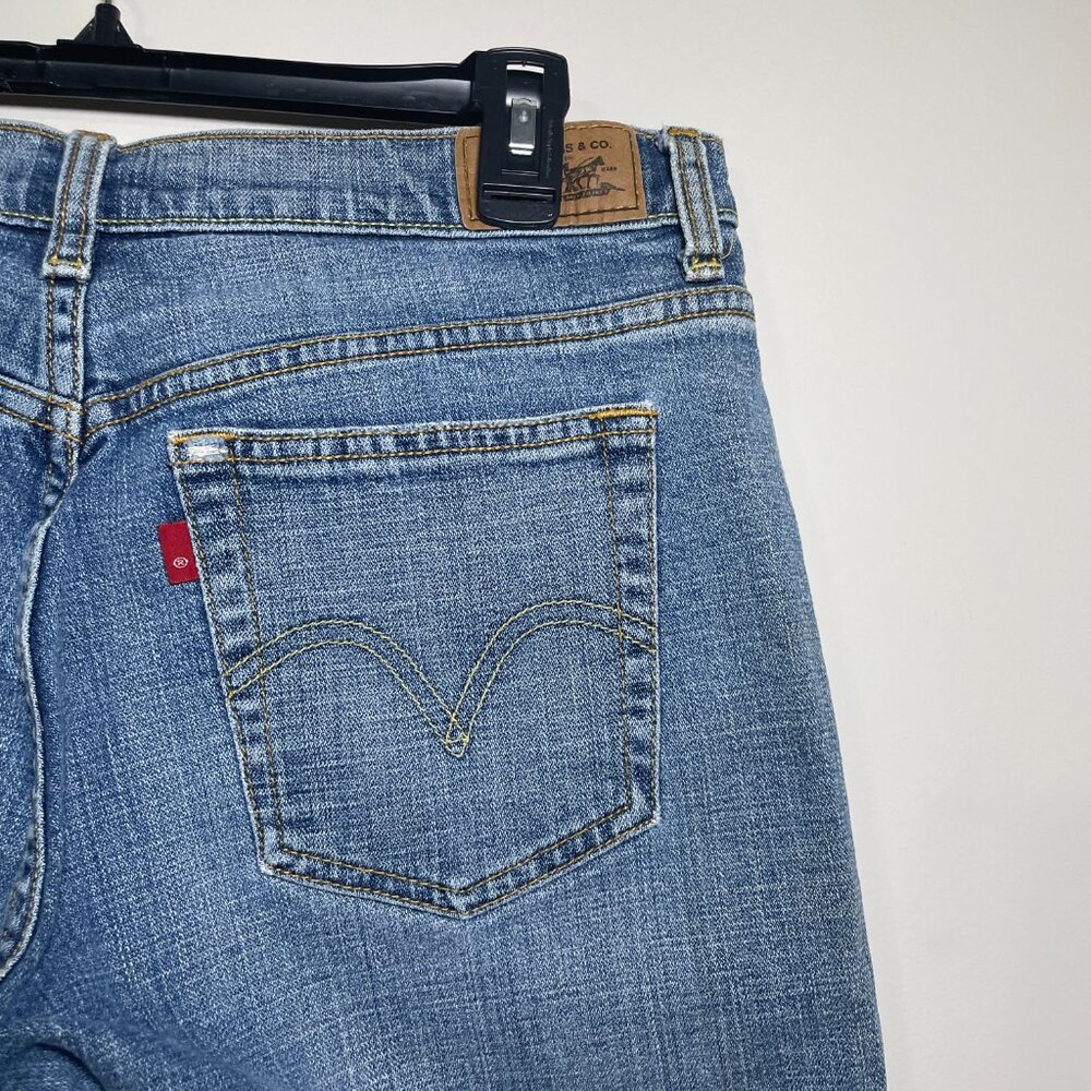 Women's Levi's 8M 515 Bootcut Jean Capris - Picture 10 of 11